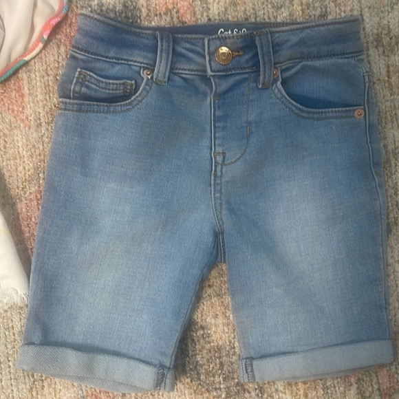 Girls Cat & Jack Cutout Swimsuit and 2 Shorts Lot (Small 6/6x) - Picture 3 of 7